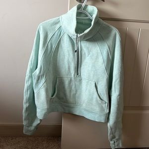 Lululemon Scuba Cropped Half Zip